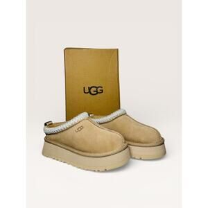 Brand New in Box UGG Women's Tazz Sand Suede Slip-On Mules Size 5